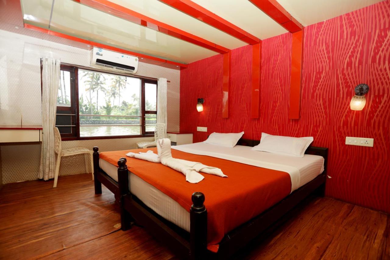 Hotel Harmony Houseboats Alappuzha Exterior foto