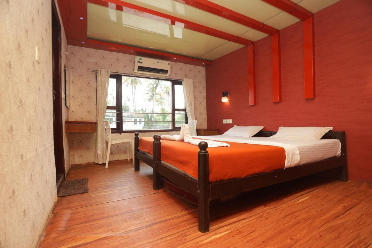 Hotel Harmony Houseboats Alappuzha Exterior foto