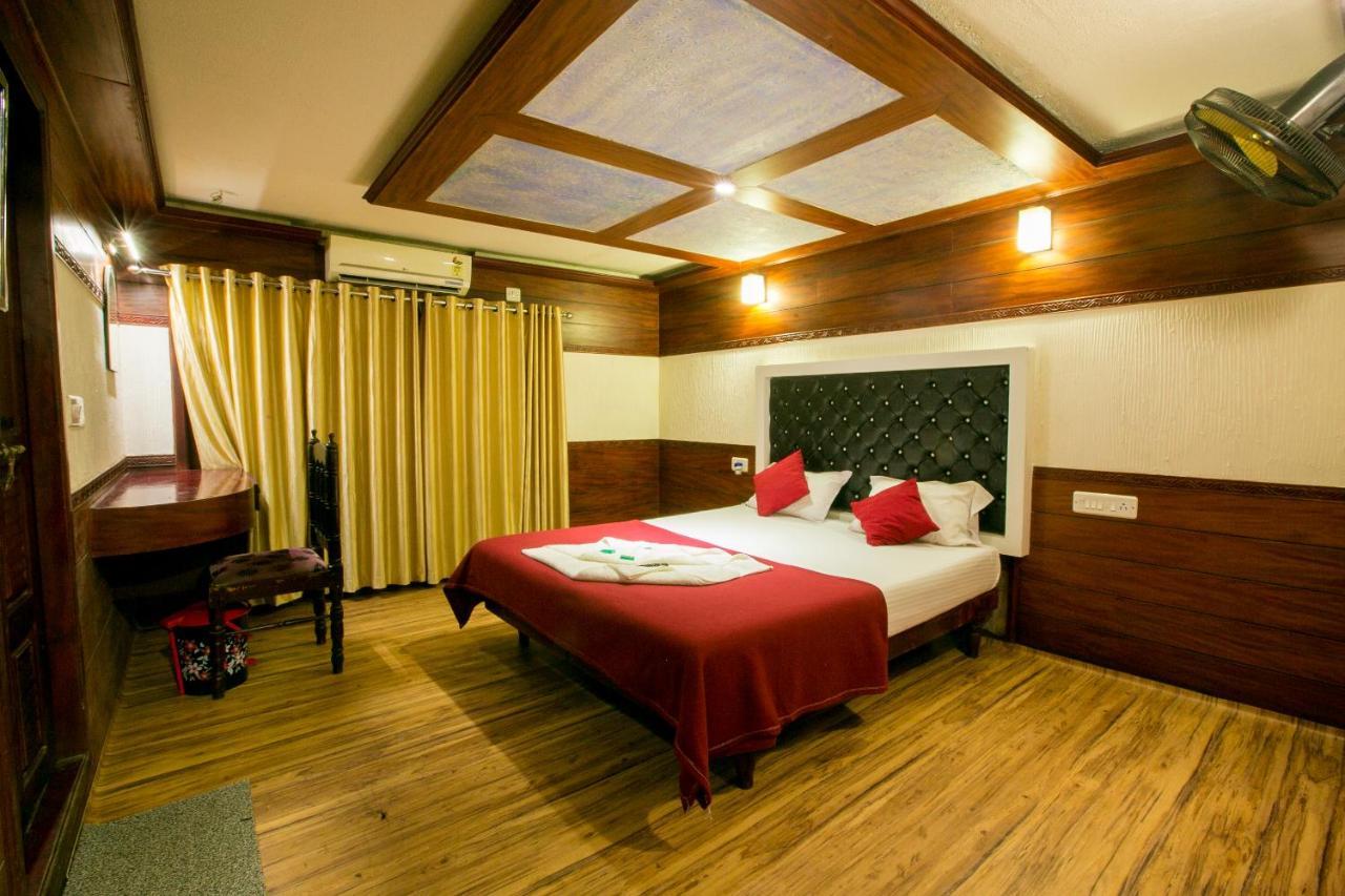 Hotel Harmony Houseboats Alappuzha Exterior foto
